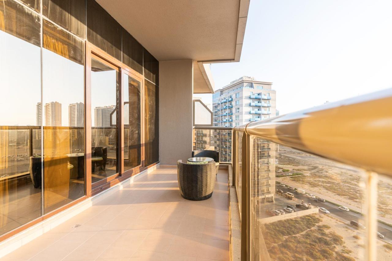 Residences At Elite Sports City Dubai Exterior photo