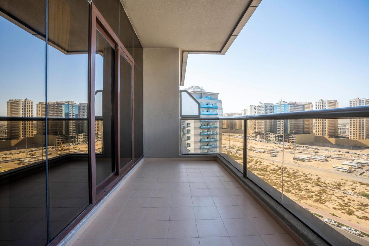 Residences At Elite Sports City Dubai Exterior photo