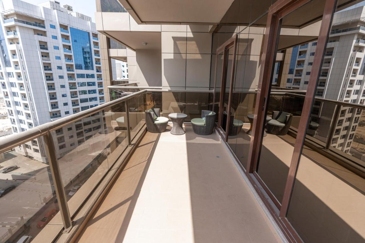 Residences At Elite Sports City Dubai Exterior photo